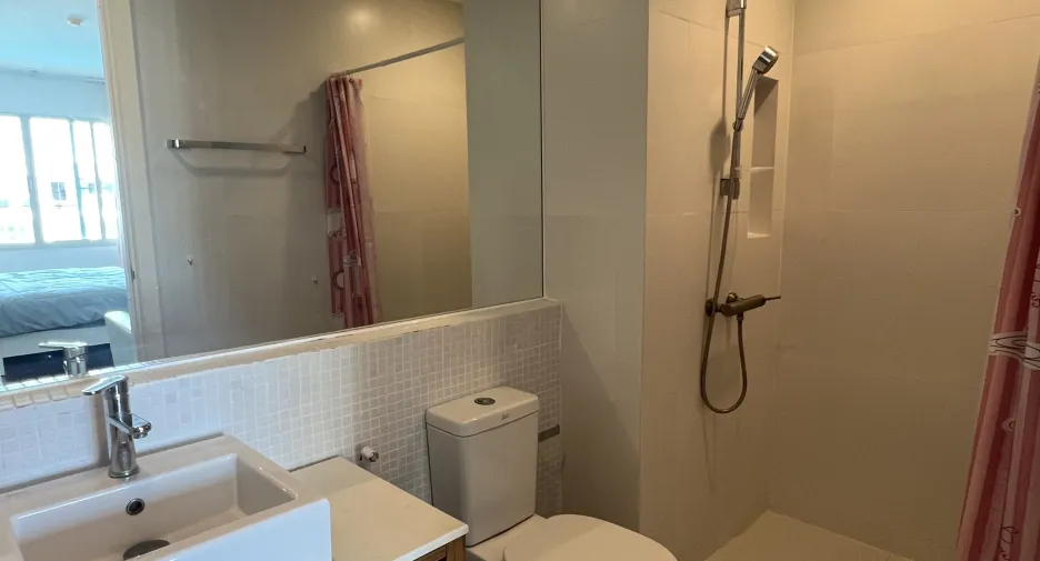 For sale and for rent 2 bedrooms condo in Hua Hin, Prachuap Khiri Khan