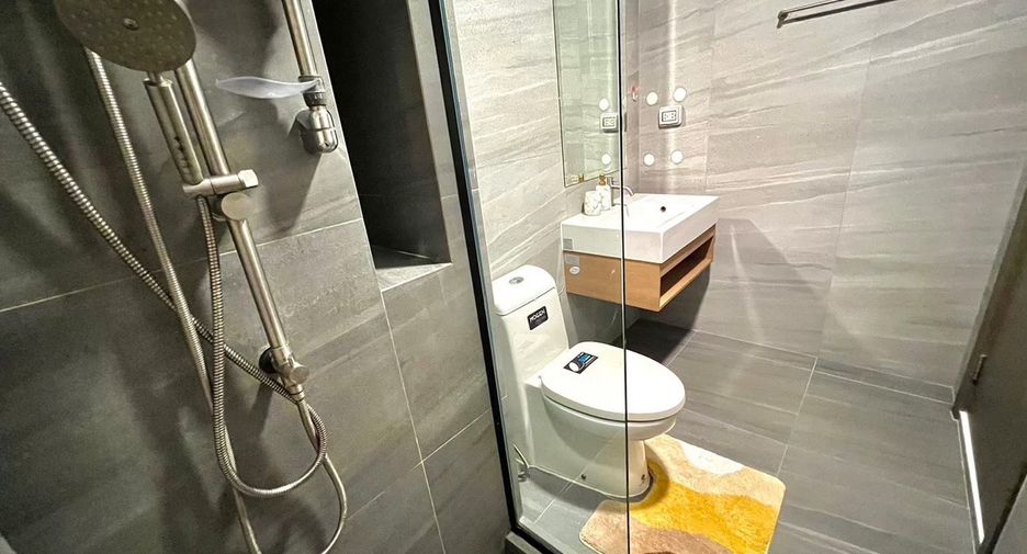 For rent 1 bed condo in Bang Lamung, Chonburi