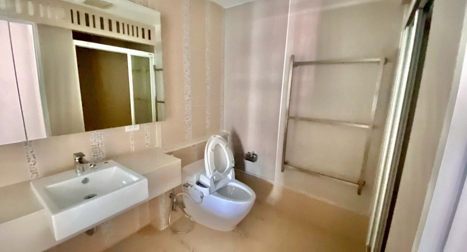 For sale 1 bed condo in Mueang Chiang Mai, Chiang Mai