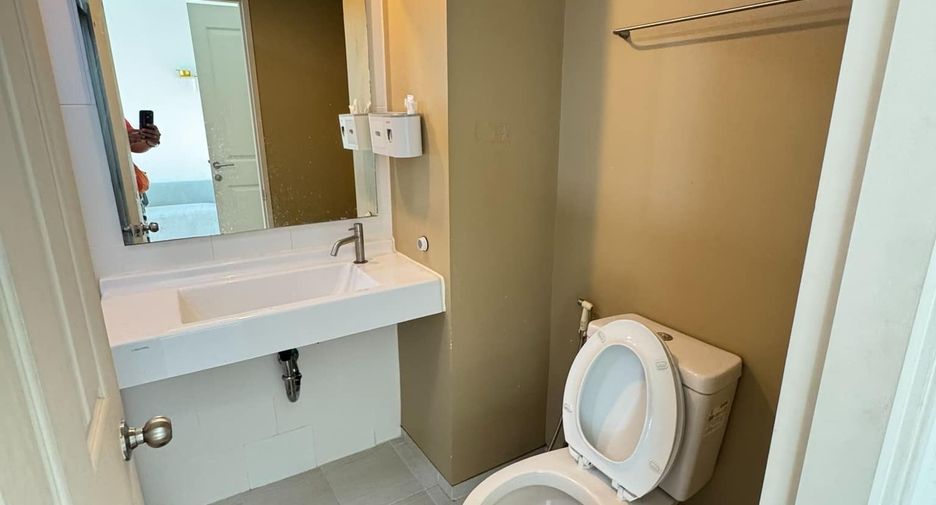 For rent 1 bed condo in Bang Kapi, Bangkok