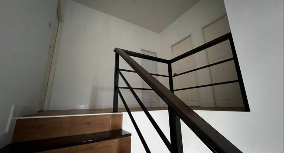 Casa en venta de 4 habitaciones en San Sai, Chiang Mai