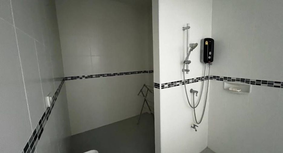 For sale 4 bedrooms house in San Sai, Chiang Mai