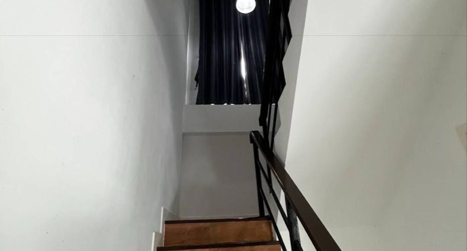 For sale 4 bedrooms house in San Sai, Chiang Mai