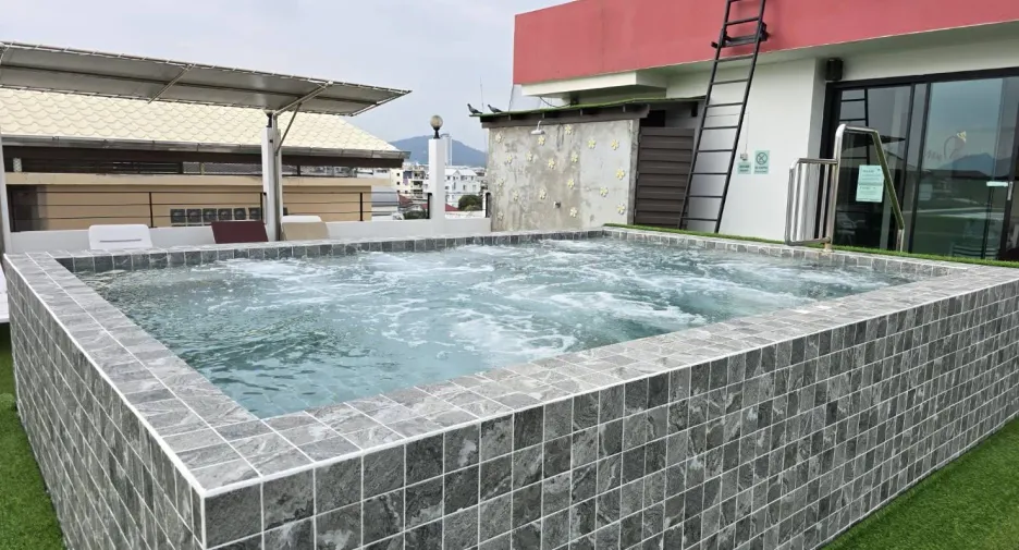 For sale 23 bedrooms hotel in Hua Hin, Prachuap Khiri Khan