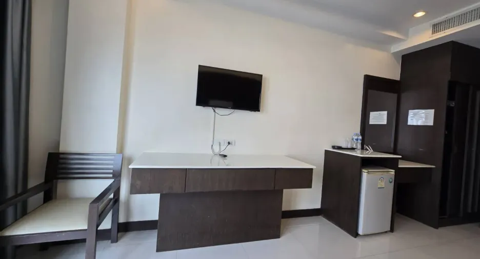 For sale 23 bedrooms hotel in Hua Hin, Prachuap Khiri Khan