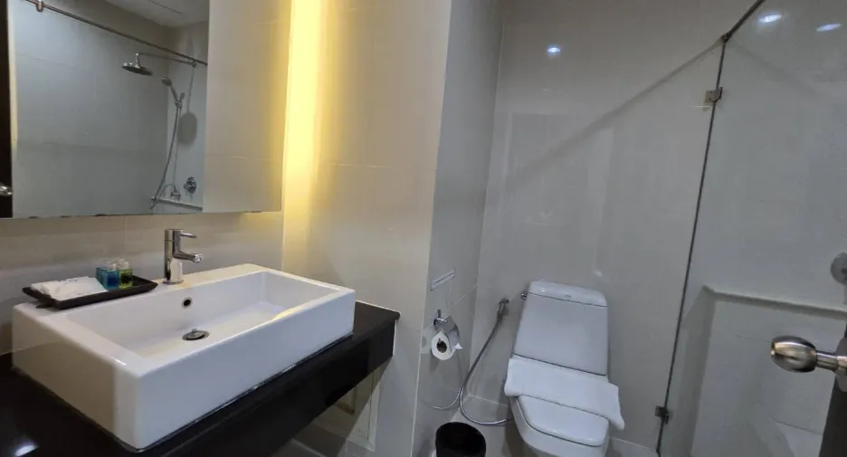 For sale 23 bedrooms hotel in Hua Hin, Prachuap Khiri Khan