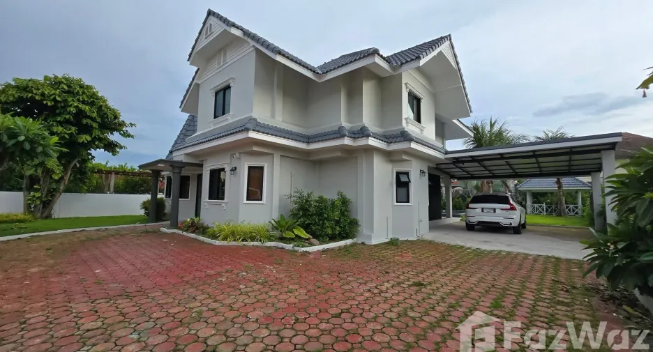 For sale and for rent 5 bedrooms villa in Mueang Chiang Mai, Chiang Mai