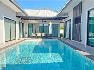 For rent 4 bedrooms villa in Hua Hin, Prachuap Khiri Khan