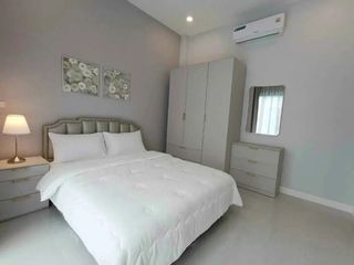 For rent 4 bedrooms villa in Hua Hin, Prachuap Khiri Khan