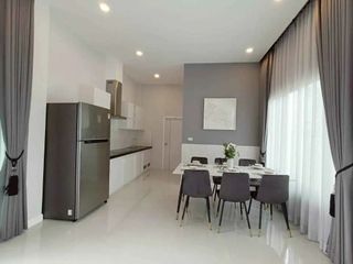 For rent 4 bedrooms villa in Hua Hin, Prachuap Khiri Khan