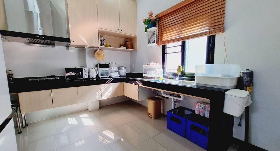 For sale and for rent 3 bedrooms house in Mueang Chiang Mai, Chiang Mai