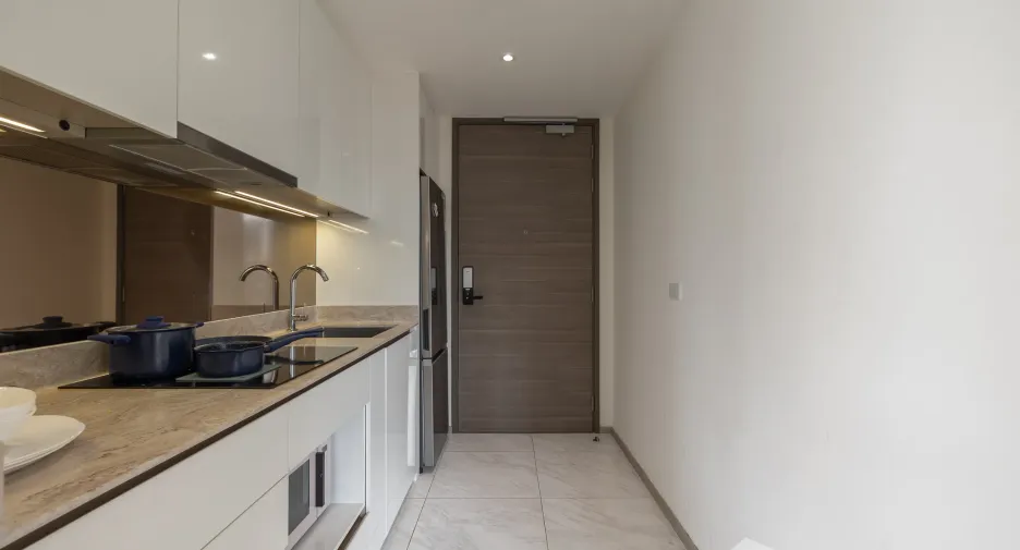 For sale and for rent 2 bedrooms condo in Khlong Toei, Bangkok
