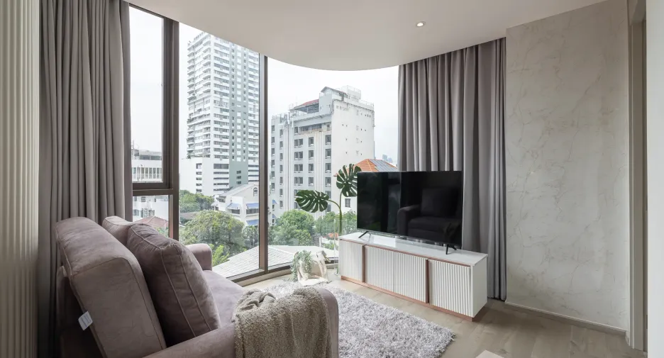 For sale and for rent 2 bedrooms condo in Khlong Toei, Bangkok