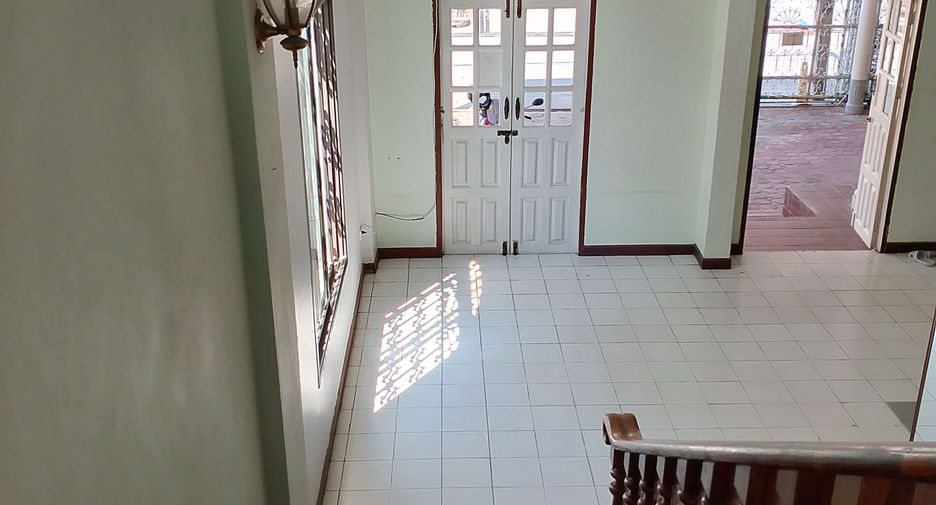 For sale 3 bedrooms townhouse in Mueang Chiang Mai, Chiang Mai