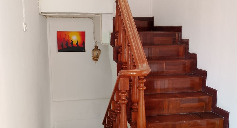 For sale 3 bedrooms townhouse in Mueang Chiang Mai, Chiang Mai