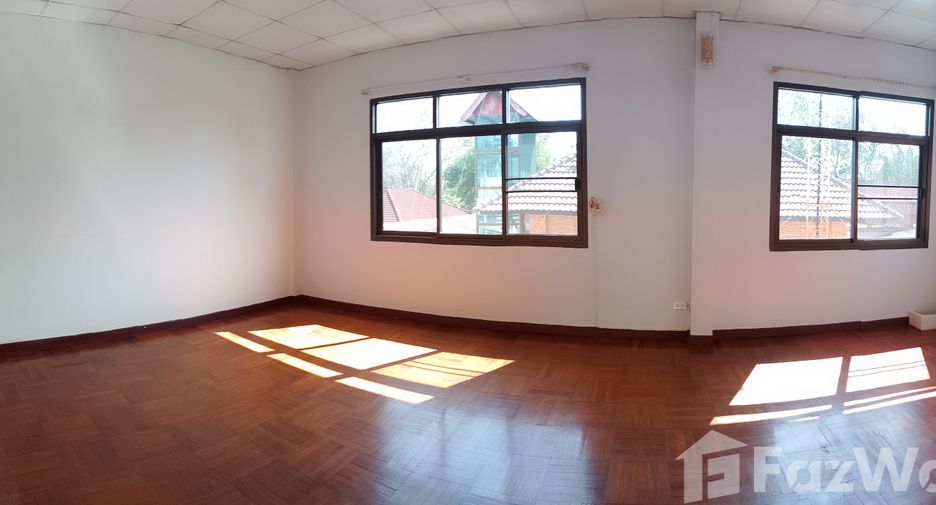 For sale 3 bedrooms townhouse in Mueang Chiang Mai, Chiang Mai