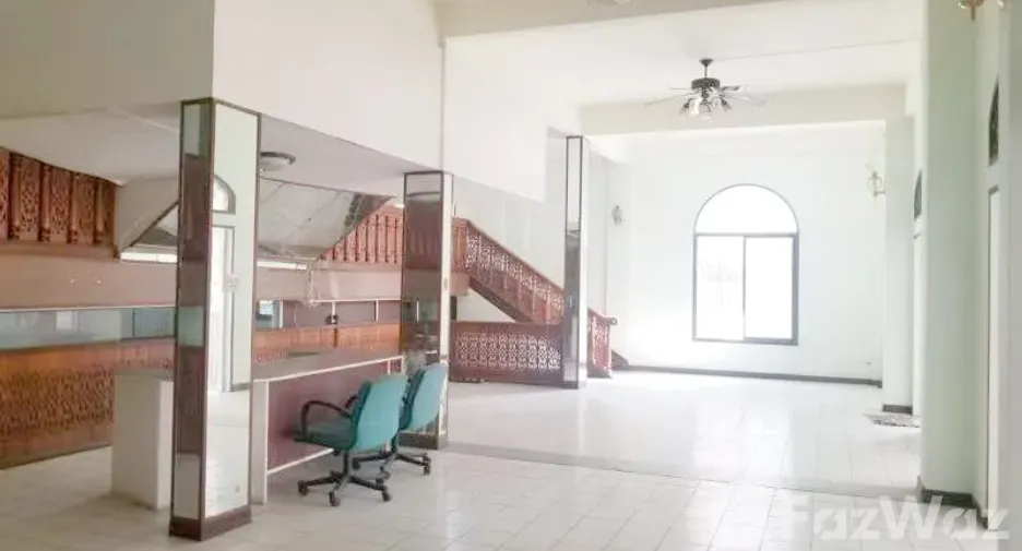 For sale 3 bedrooms townhouse in Mueang Chiang Mai, Chiang Mai