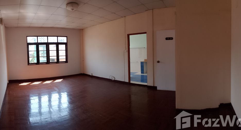 For sale 3 bedrooms townhouse in Mueang Chiang Mai, Chiang Mai