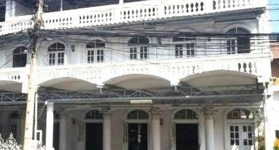 For sale 3 bedrooms townhouse in Mueang Chiang Mai, Chiang Mai