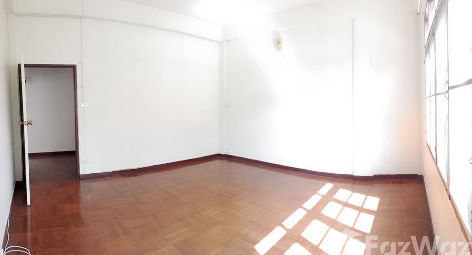 For sale 3 bedrooms townhouse in Mueang Chiang Mai, Chiang Mai