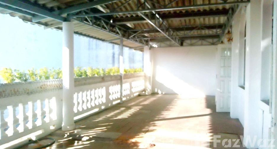 For sale 3 bedrooms townhouse in Mueang Chiang Mai, Chiang Mai