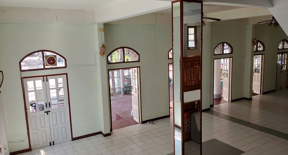 For sale 3 bedrooms townhouse in Mueang Chiang Mai, Chiang Mai