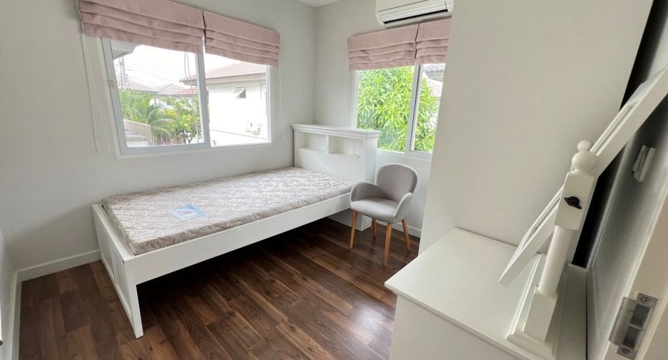 Casa en venta y en alquiler de 3 habitaciones en San Kamphaeng, Chiang Mai