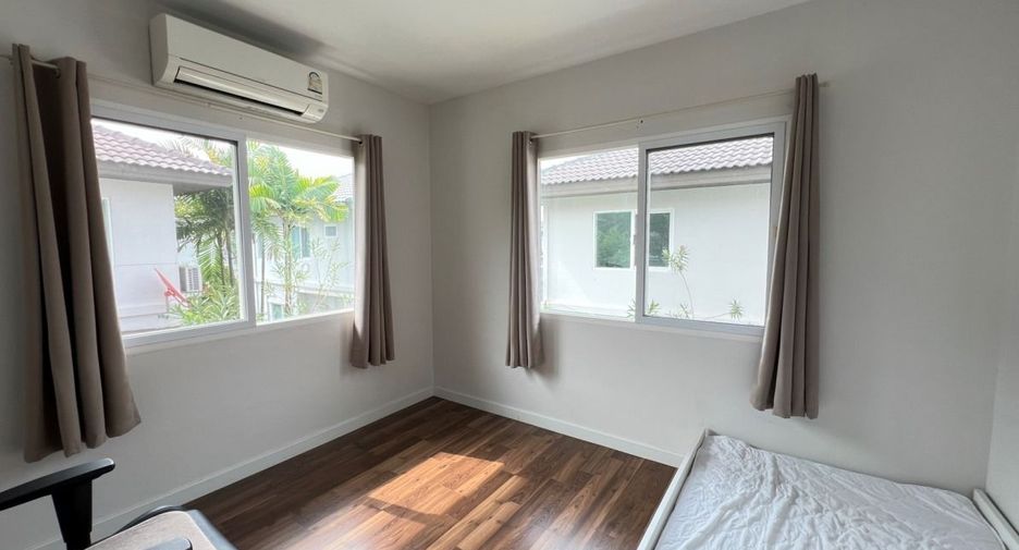 Casa en venta y en alquiler de 3 habitaciones en San Kamphaeng, Chiang Mai