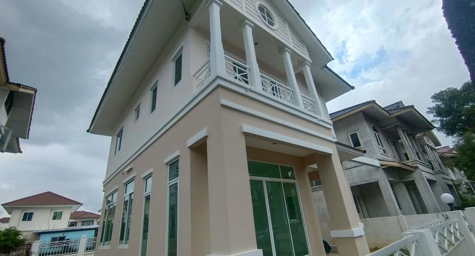 For sale 3 bedrooms house in Prawet, Bangkok