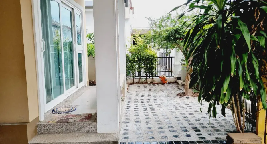 For rent 3 bedrooms house in Mueang Chiang Mai, Chiang Mai
