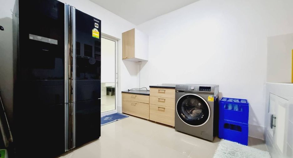 For rent 3 bedrooms house in Mueang Chiang Mai, Chiang Mai