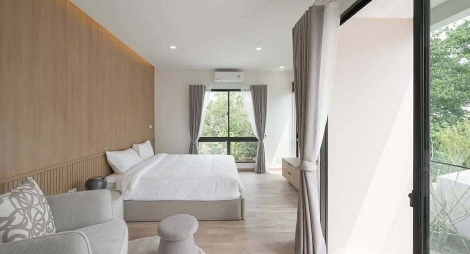 À louer 4 chambres villa à Mueang Chiang Mai, Chiang Mai