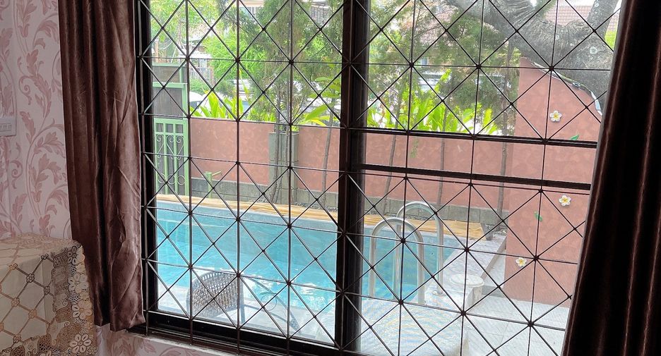 For rent 2 bedrooms villa in Mueang Chiang Mai, Chiang Mai