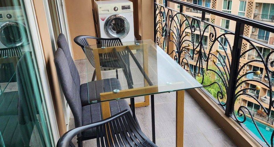 For rent 2 bedrooms condo in Bang Lamung, Chonburi