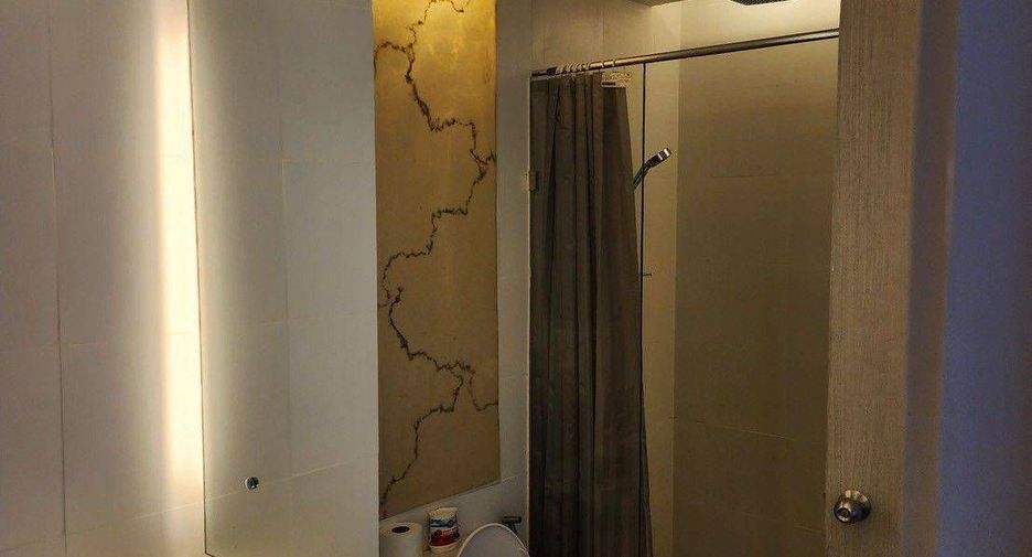 For rent 2 bedrooms condo in Bang Lamung, Chonburi