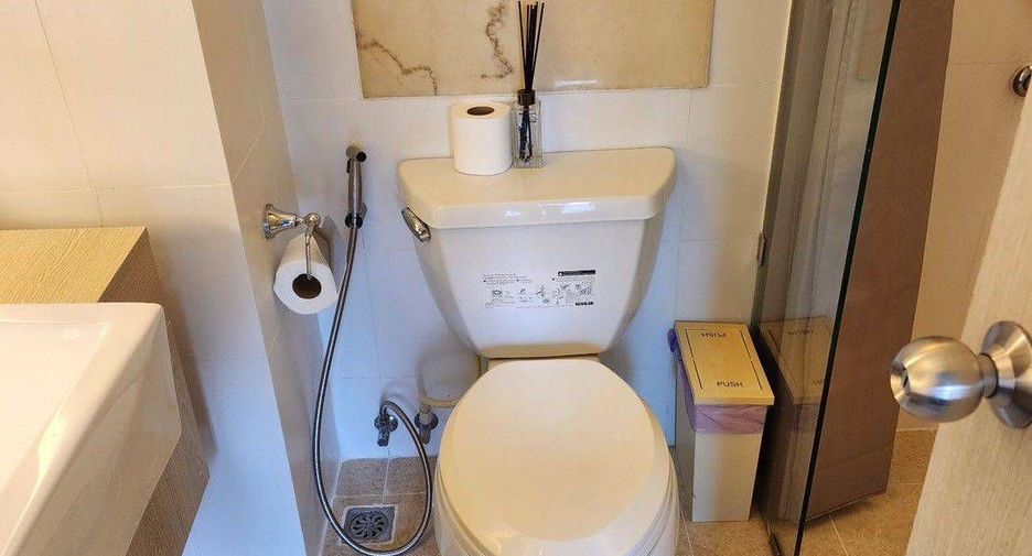 For rent 2 bedrooms condo in Bang Lamung, Chonburi