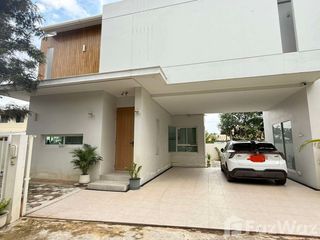 For rent 2 bedrooms house in Saraphi, Chiang Mai