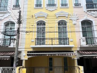 Продажа и аренда 3 спальни таунхаус в Чатучак, Бангкок