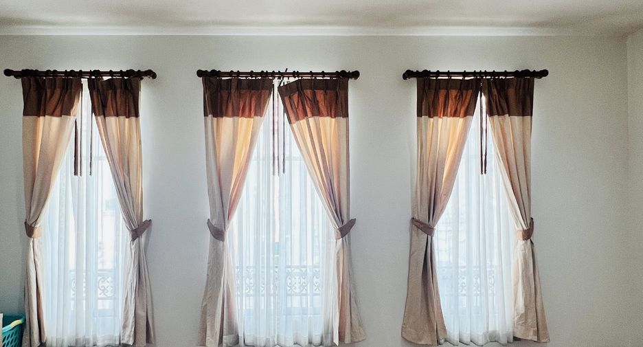 For sale and for rent 3 bedrooms townhouse in Chatuchak, Bangkok