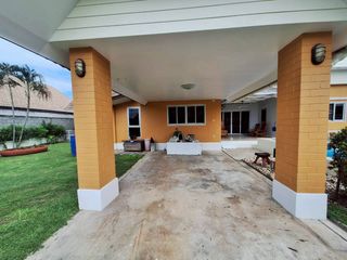 For rent 3 bedrooms villa in Hua Hin, Prachuap Khiri Khan