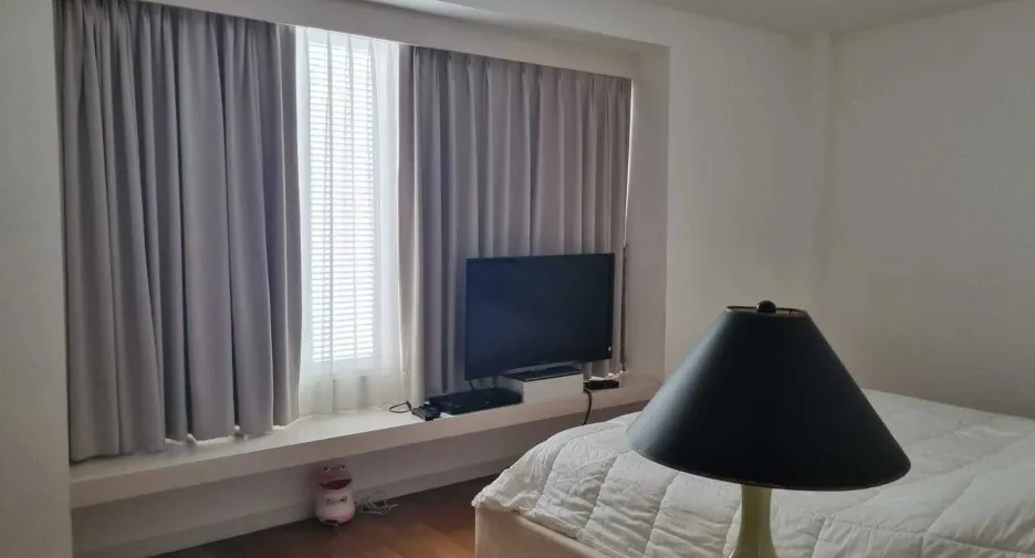 For sale 4 bedrooms condo in Hua Hin, Prachuap Khiri Khan