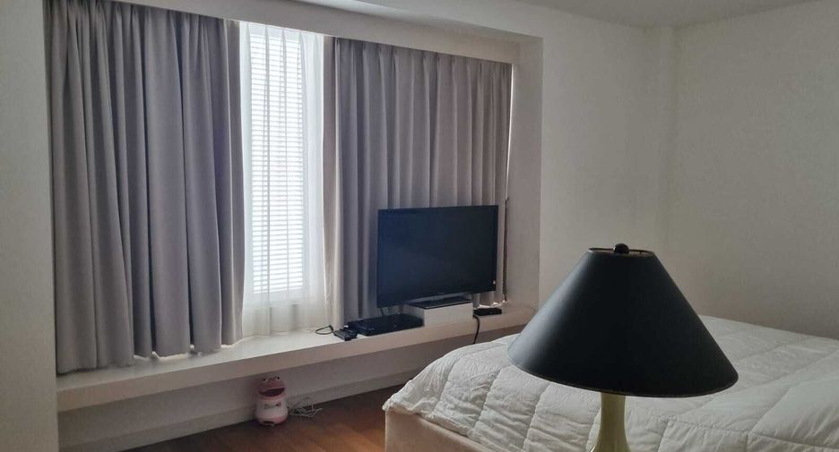 For sale 4 bedrooms condo in Hua Hin, Prachuap Khiri Khan