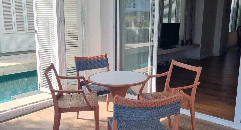 For sale 4 bedrooms condo in Hua Hin, Prachuap Khiri Khan