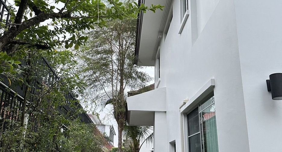For rent 3 bedrooms house in Mueang Chiang Mai, Chiang Mai