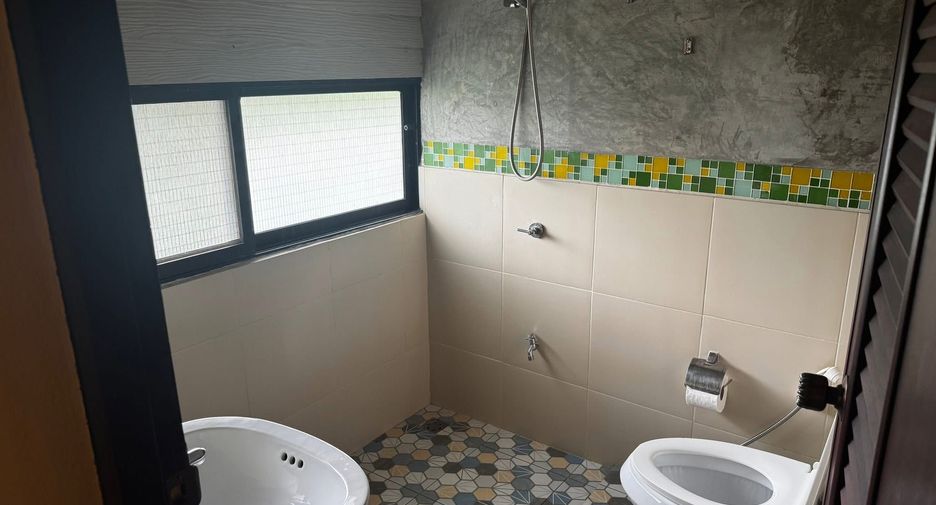 For rent 4 bedrooms house in Hang Dong, Chiang Mai
