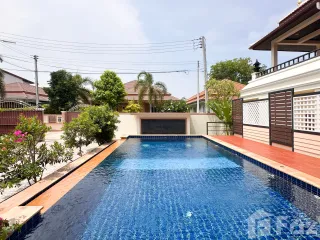 Villa en alquiler de 5 habitaciones en Hua Hin, Prachuap Khiri Khan