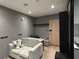 Condo en venta de 2 habitaciones en Thon Buri, Bangkok