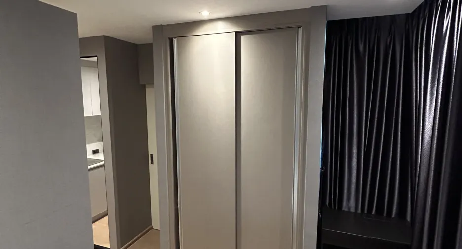 For sale 2 bedrooms condo in Thon Buri, Bangkok