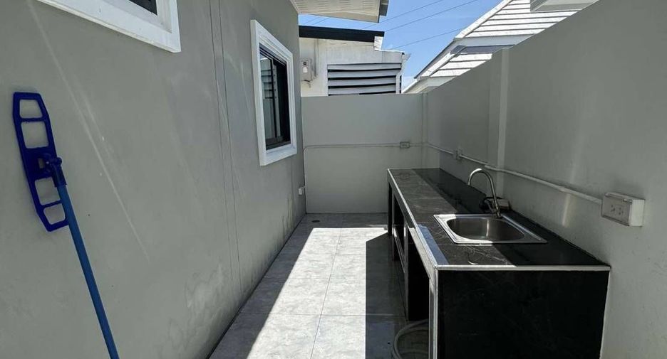 For rent 2 bedrooms townhouse in Hua Hin, Prachuap Khiri Khan