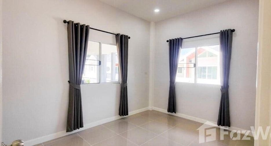 For rent 3 bedrooms house in Saraphi, Chiang Mai